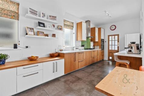 Melbourne Road, Hern Crabtree (14).jpg
