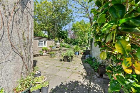 Wentloog Road, Rumney, Hern Crabtree (28).jpg