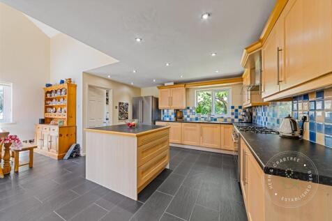 Cottage-Close-29.jpg