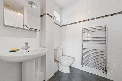 Cottage-Close-06.jpg