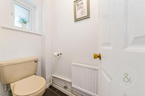 Cottage-Close-13.jpg
