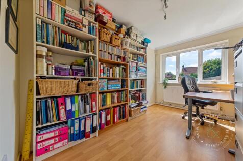 Cottage-Close-22.jpg