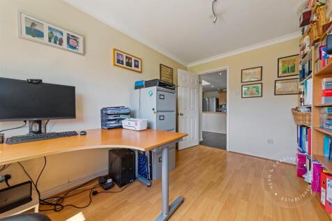 Cottage-Close-23.jpg