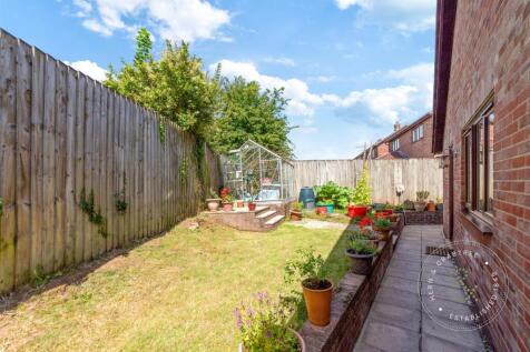 Cottage-Close-40.jpg