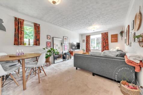Alderwood-Close-09.jpg