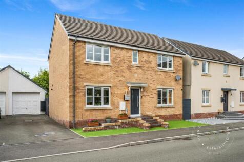 Long Heath Close, Hern Crabtree (10).jpg