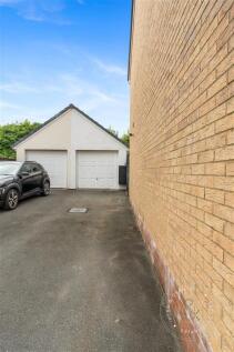 Long Heath Close, Hern Crabtree (14).jpg
