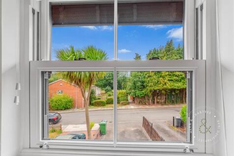 Hollybush-Road-22.jpg