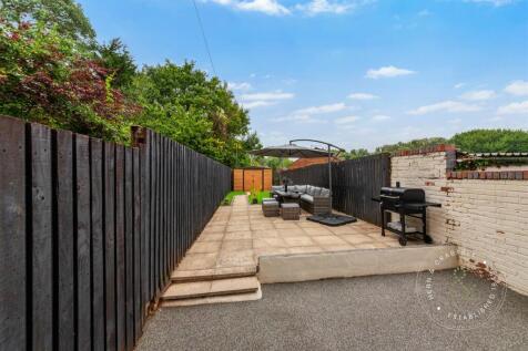Hollybush-Road-23.jpg
