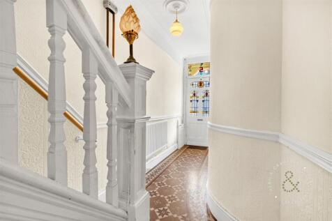 Roath Court Place, Hern Crabtree (19).jpg