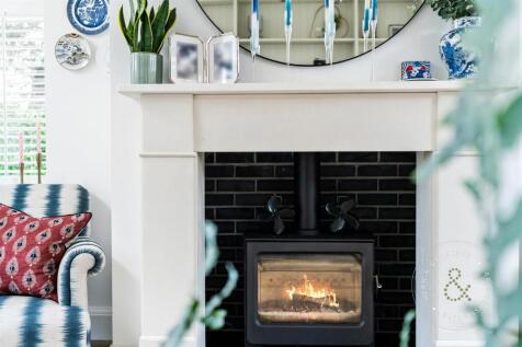 East Rise, Style Shots (4).jpeg