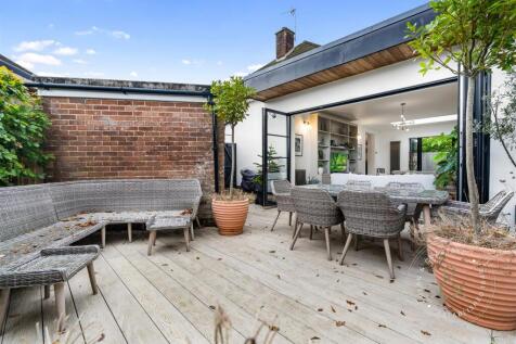 East Rise, Externals (9).jpeg