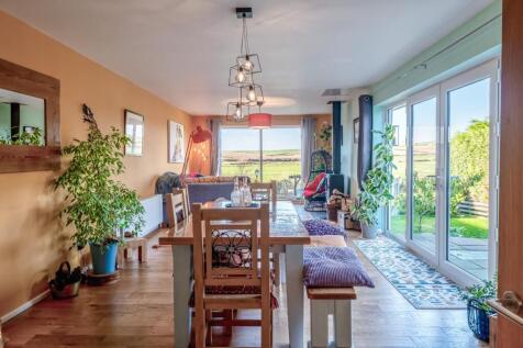 3 Lands Close (3 of 3).jpg