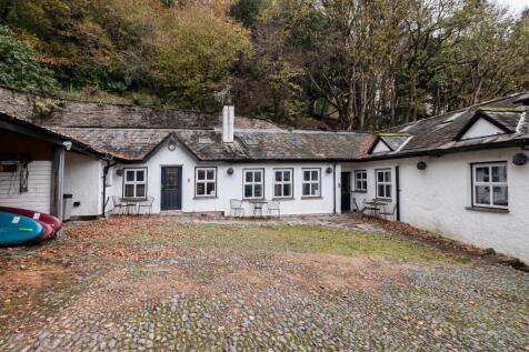 2 Croft Cottage &amp; Studio