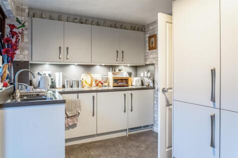 22 Hampsfell Road (6 of 23).jpg