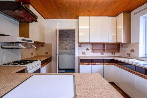 6 Willowdene Gardens (16 of 23).jpg