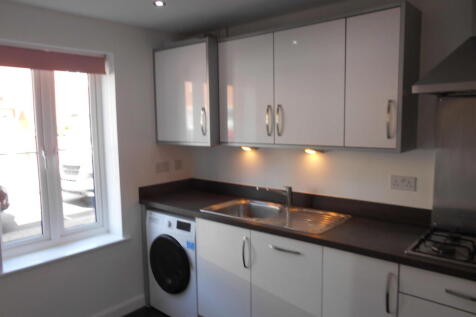 Kitchen with integrated appliances