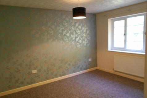 Bedroom 1 with En-suite Shower