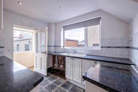 60 Elterwater Crescent (7 of 17).jpg