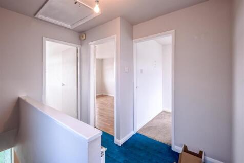 60 Elterwater Crescent (11 of 17).jpg