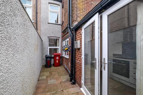 9 Macadam Street (8 of 12).jpg