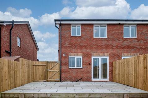 7 Cowper Close (11 of 19).jpg