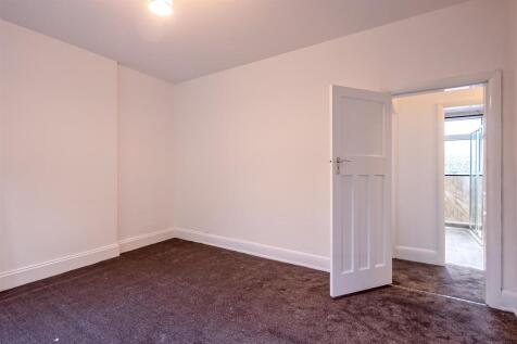 13a Hawcoat Lane (6 of 11).jpg