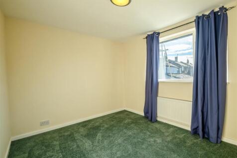6 Medway Road (14 of 18).jpg