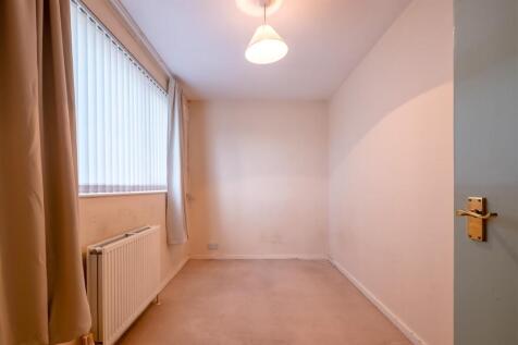 24 Darent Avenue (8 of 20).jpg