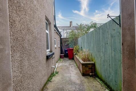 5 Lincoln Street (12 of 18).jpg