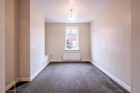 5 Lincoln Street (5 of 18).jpg