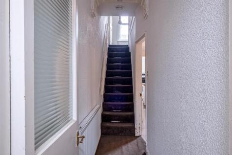 5 Lincoln Street (3 of 18).jpg