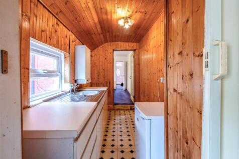 62 Salthouse Road (9 of 20).jpg