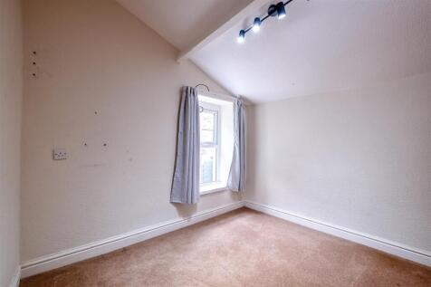 11 Ashworth Street (3 of 18).jpg