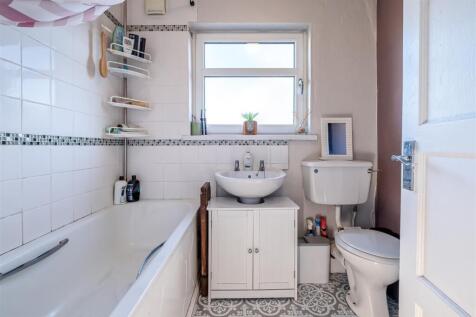 20 Saves Lane (11 of 20).jpg