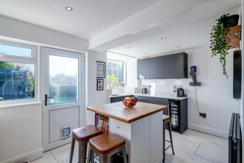 12 Cowlarns Road (16 of 19).jpg