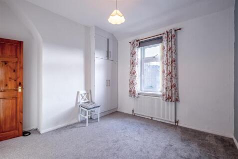 52 Harrogate Street (8 of 11).jpg