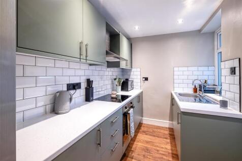 7 Napier Street (6 of 16).jpg