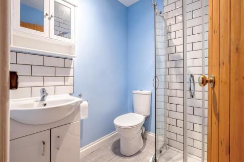 Butterfly Cottage, 4 School View (14 of 14).jpg