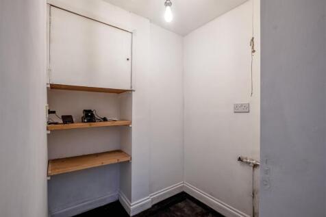 Butterfly Cottage, 4 School View (8 of 14).jpg