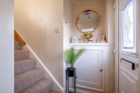 54 Coronation Drive (6 of 18).jpg