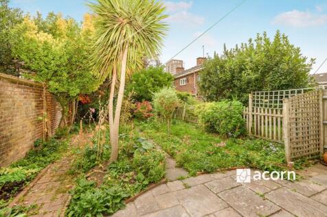 4e61f1bb-a2a6-f01...