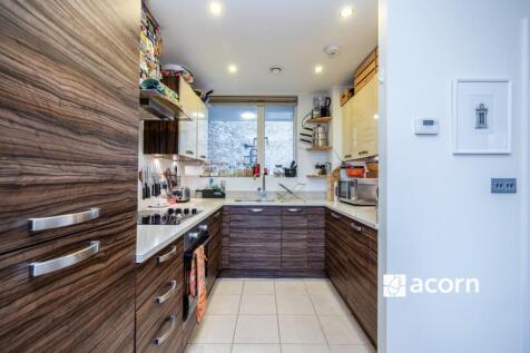 99697f38-6fd4-f01...