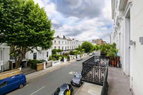 Private balcony