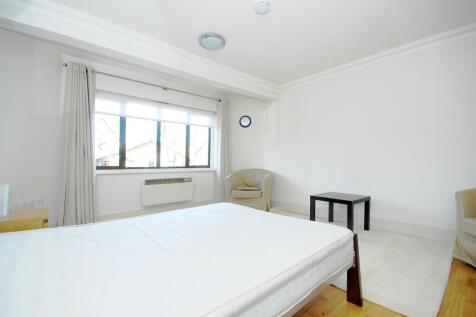 Reception/ Bedroom