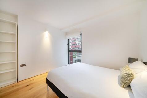 1386249-8-692d7d3...