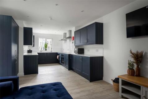Communal Kitchen