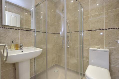 En-Suite 2