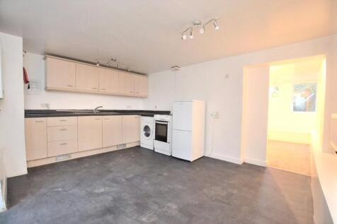 Kitchen/Living Area
