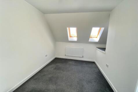 11 bed 1.jpg
